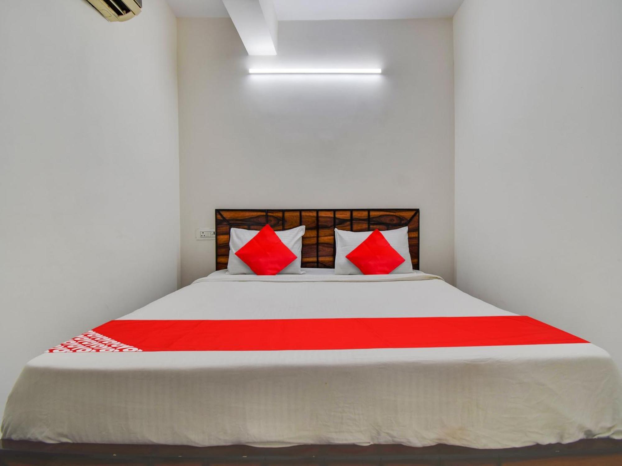 Hotel O Dream Palace New Delhi Extérieur photo